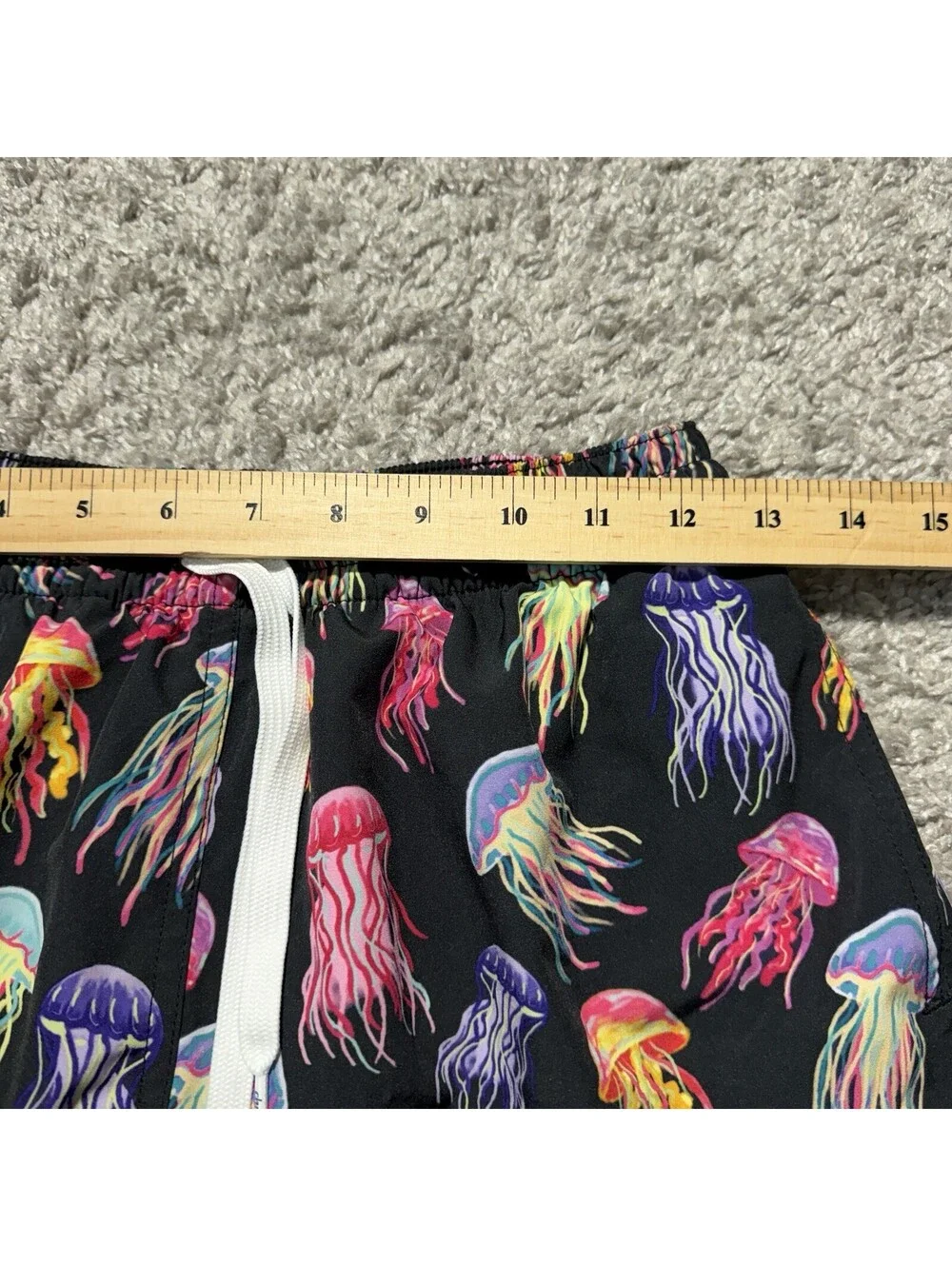 Chubbies Swim Trunks Men’s Size Small Jellyfish Print Lined 5.5” Inseam